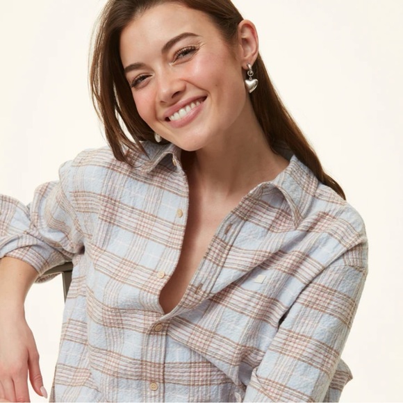 ROXANNE ASSOULIN The Puffy Heart Silver Drop Earrings - Picture 2 of 4